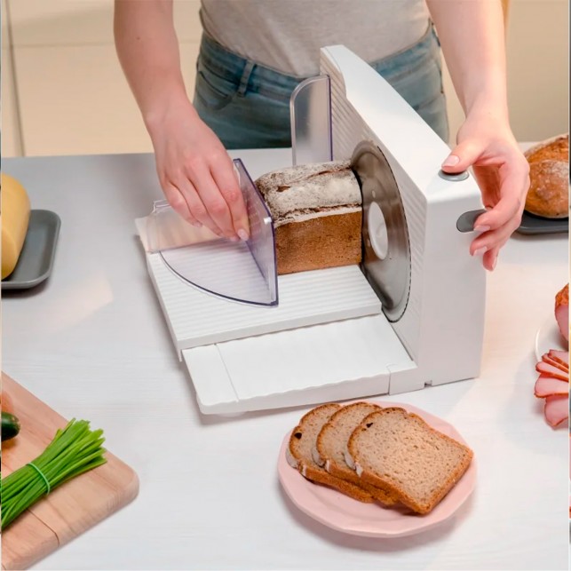 Ломтерезка Zelmer ZFS0916