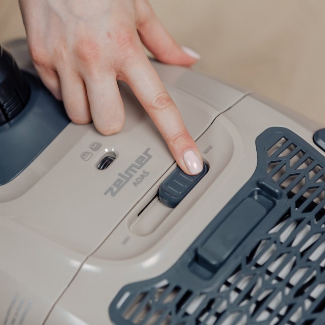 Пылесос Zelmer Adas ZVC316BB бежевый