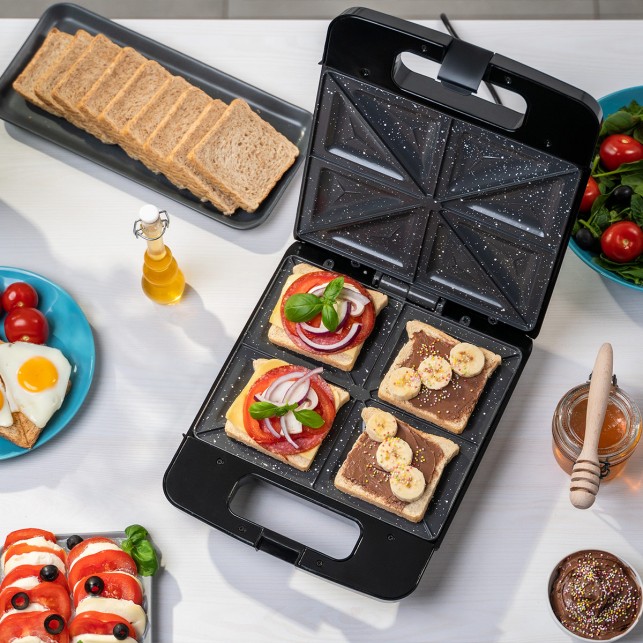 Сандвич мейкер ZELMER ZSM7400