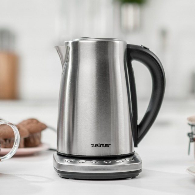 Чайник Zelmer ZCK8023