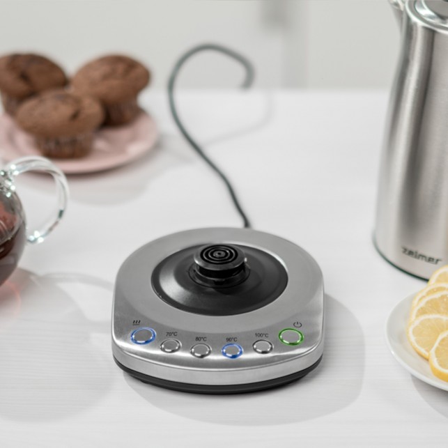 Чайник Zelmer ZCK8023